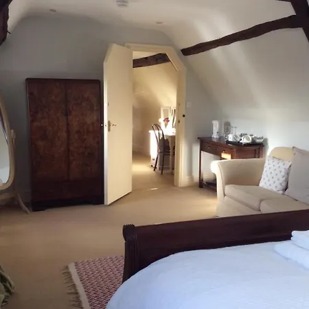 Castle Farm House B&B-3