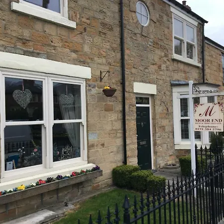 Moor End Guest House-3