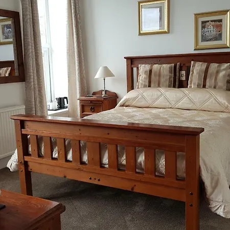 Carlill Guesthouse-3
