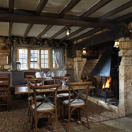 Eight Bells Inn-2