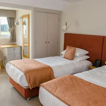 Malin Court Hotel And Restaurant-2