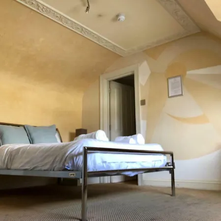 Hotel 360-2