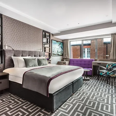 Courthouse Hotel Shoreditch-2