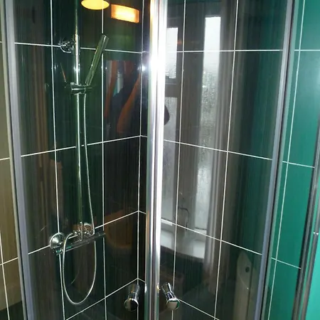 Greenlaw Guest House-2
