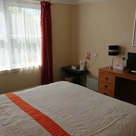Hammonds Park Guest House-3