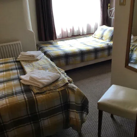 Kirkstall Guest House-2
