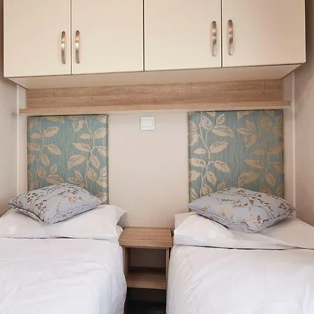 Chesil Vista Holiday Park-3