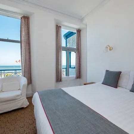 Whitehouse Hotel-2