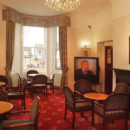 Channins Hounslow Hotel-2