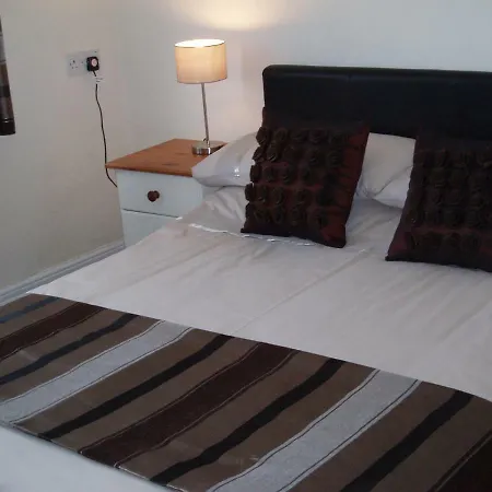 Copper Beech Rooms-3