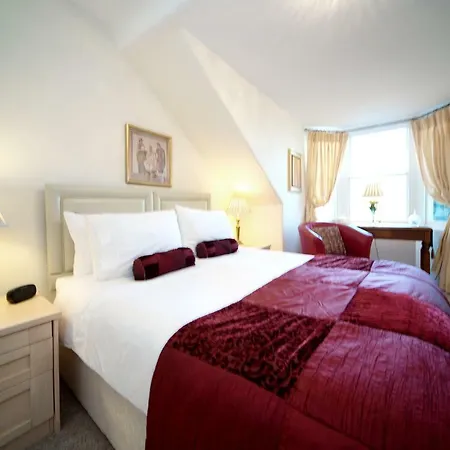 Glendevon Central Bed And Breakfast-2
