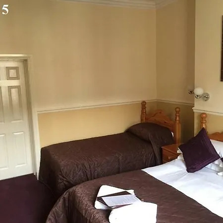 The Arches Guest House-3