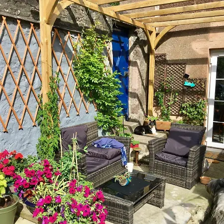 Alpine Cottage-3