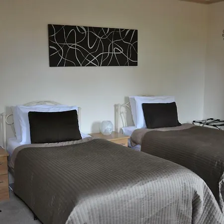 Holly Tree Guest House-3