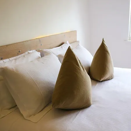 Berkeley Square House-2
