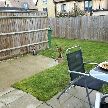Lavi'S House-East Milton Keynes-2