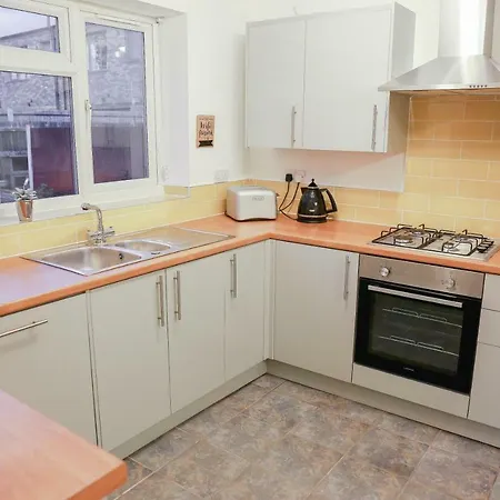 Zoo House Chester-3
