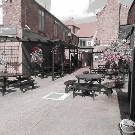 The Lord Nelson-3