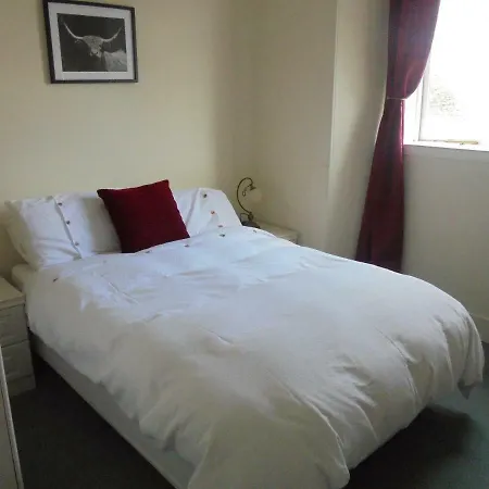 Avondale House-2