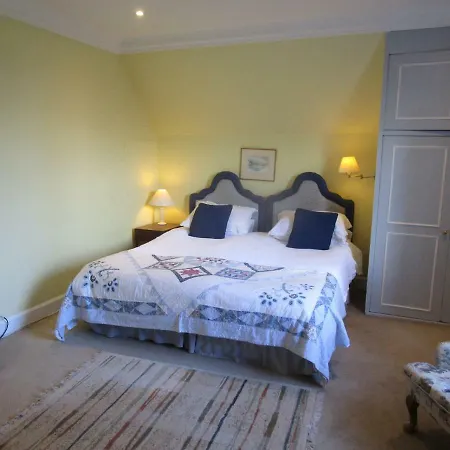 Highfield House-3