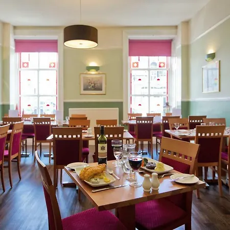 Station Hotel-2