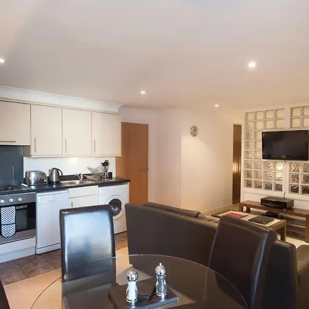 Fountain Court Apartments - Grove-2