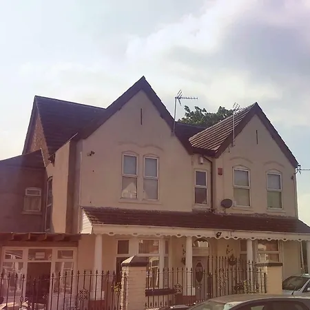 Vicarage Lodge Birmingham-3