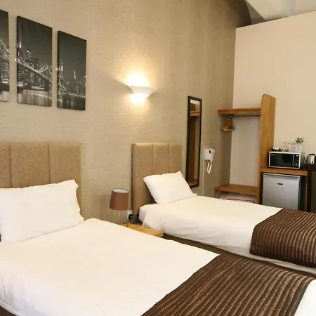 New County Hotel & Serviced Apartments By Roomsbooked-2