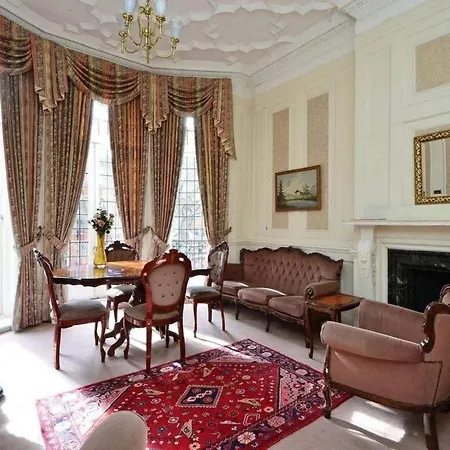 Kensingtoncourt Aparthotel-2