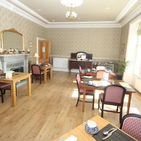 The Pines Guesthouse-3