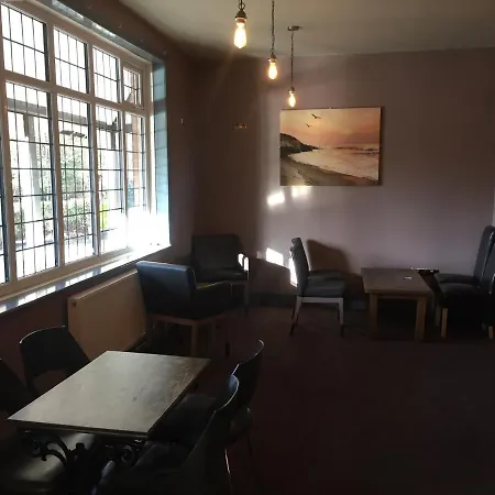 The Woodhouse Inn-3