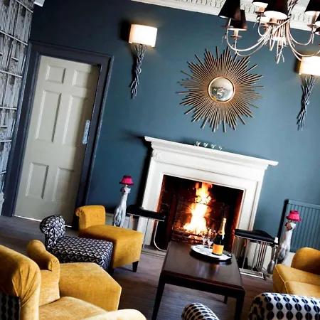 Worldhotels Distinctive Woughton House Hotel-2