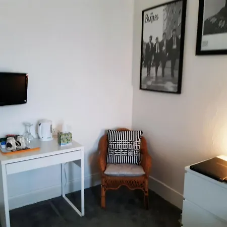 Strathdon Guest House-2
