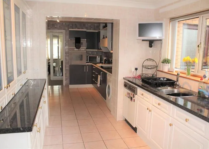 Abbots Way Hotel Ayr