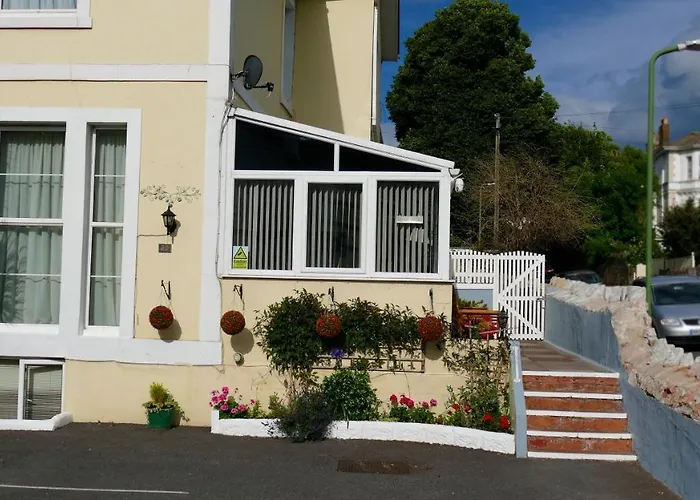 Marmalade Bed & Breakfast Torquay