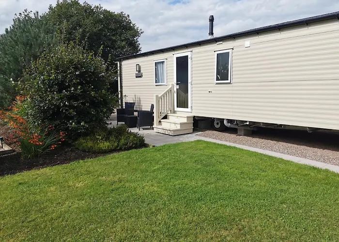 The Trotting Mare Holiday Lets - Adults Only Wrexham