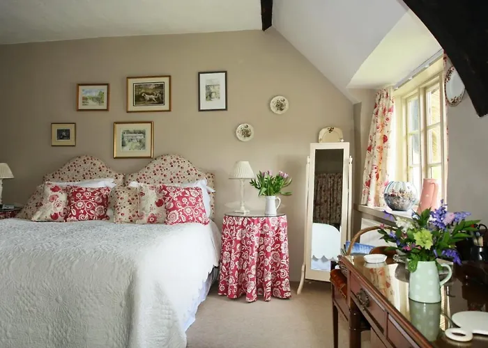 Brook Farmhouse Tedburn