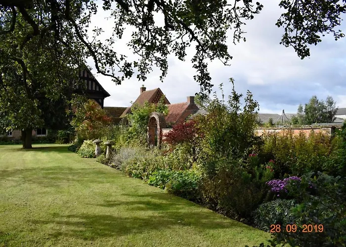 White Hall Farm Long Itchington