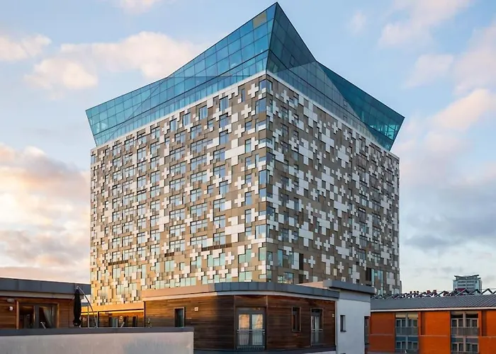 City Bed With View Birmingham