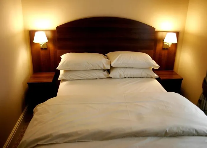 The Railway Tavern Hotel London