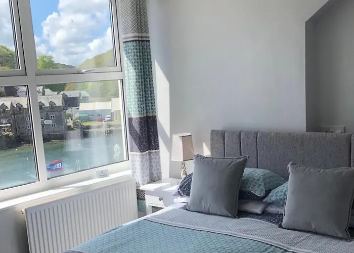 Bridgeside Guest House Looe