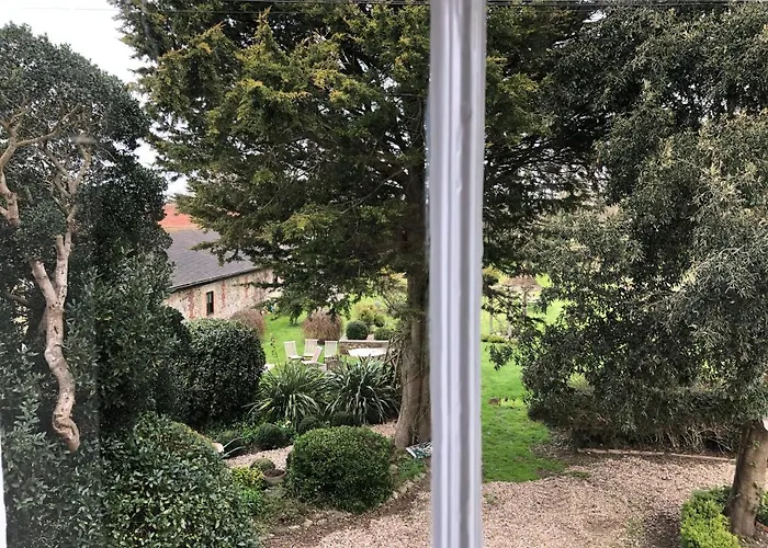 Apuldram Manor Farm Bed & Breakfast Chichester