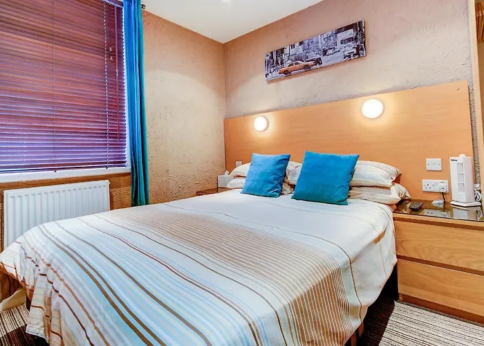 The Craimar Bed & Breakfast Blackpool