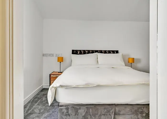 Albert View Rooms Salford 