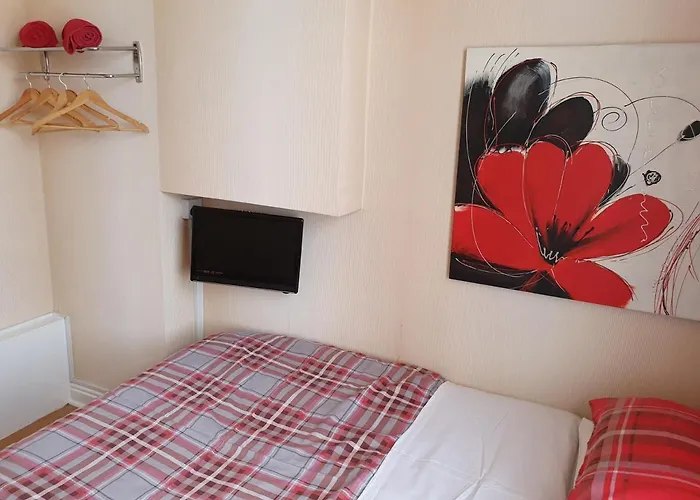 Foxhall Village Guest House Blackpool