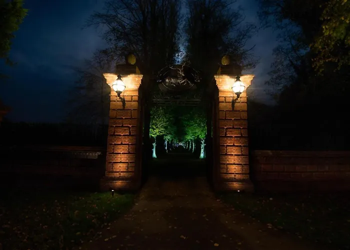 The Oaksmere Eye 