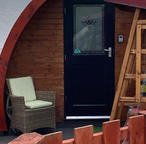 Heatherbrae Cosy Wooden Pod Kyle of Lochalsh