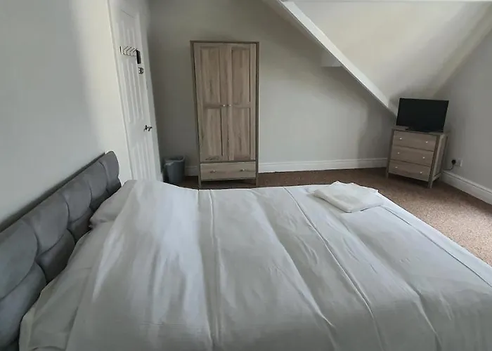 Self Check In Apartment In Central Doncaster