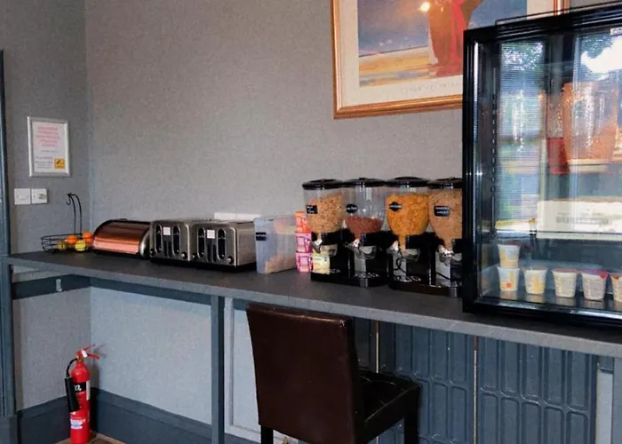 The Windsor Hotel And Bar Kirkcaldy