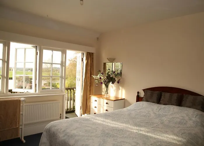 Inverloddon Bed And Breakfast, Wargrave Reading